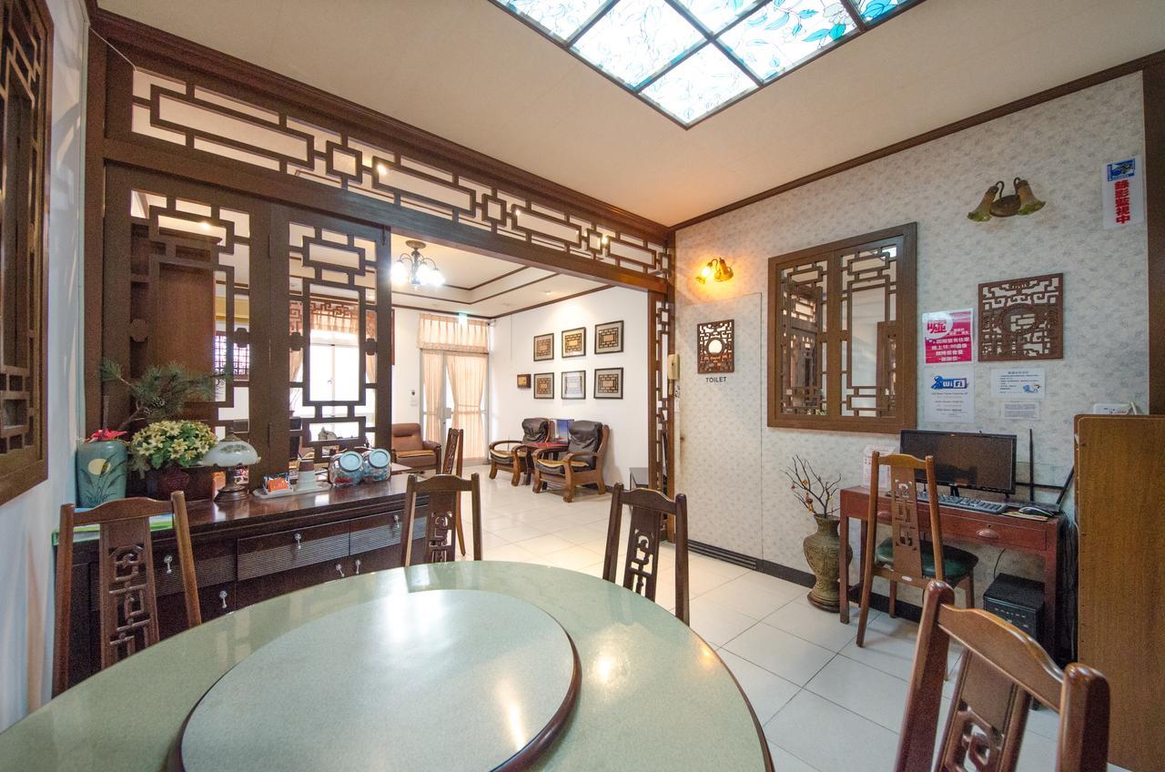 Tainan Travel Inn - Chenggong Univ. Exteriér fotografie